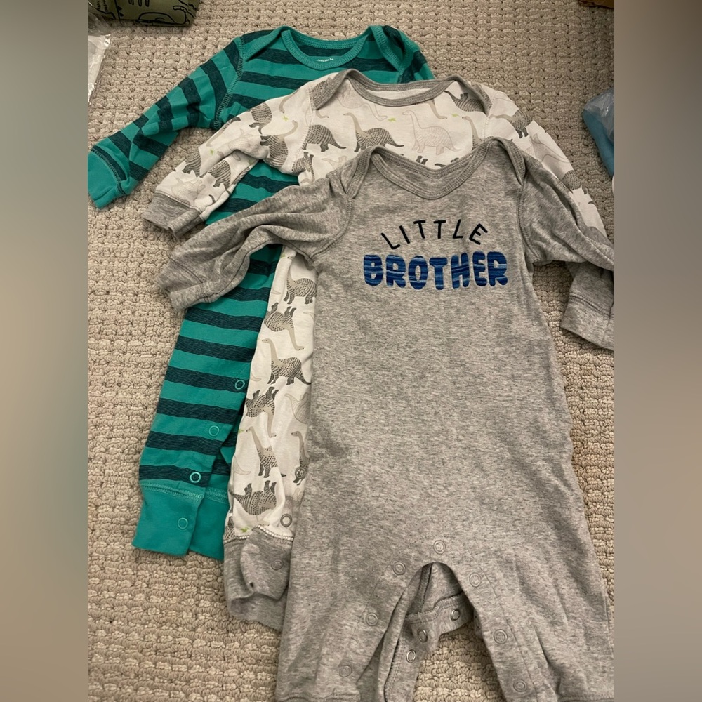 Simplejoy by Carter’s 3-6M 3 Long Sleeve Onesie